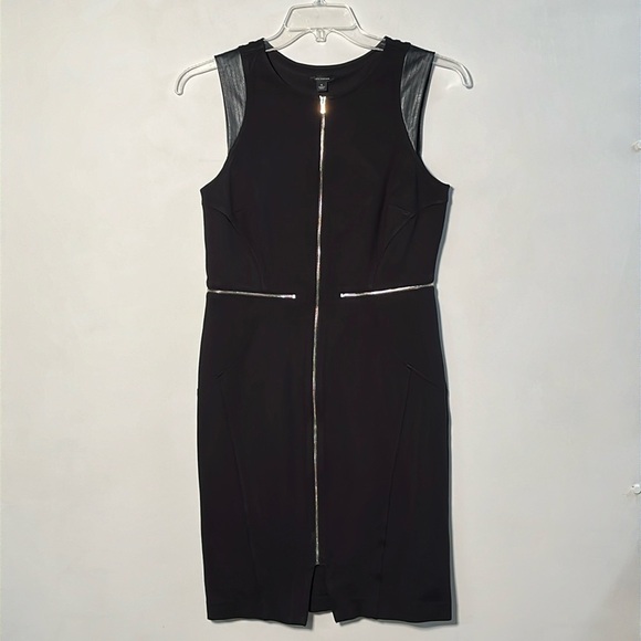 ANN TAYLOR Faux Leather Detail Gold Zip Career/Minimalist Black Sheath Dress 6 - Picture 1 of 15